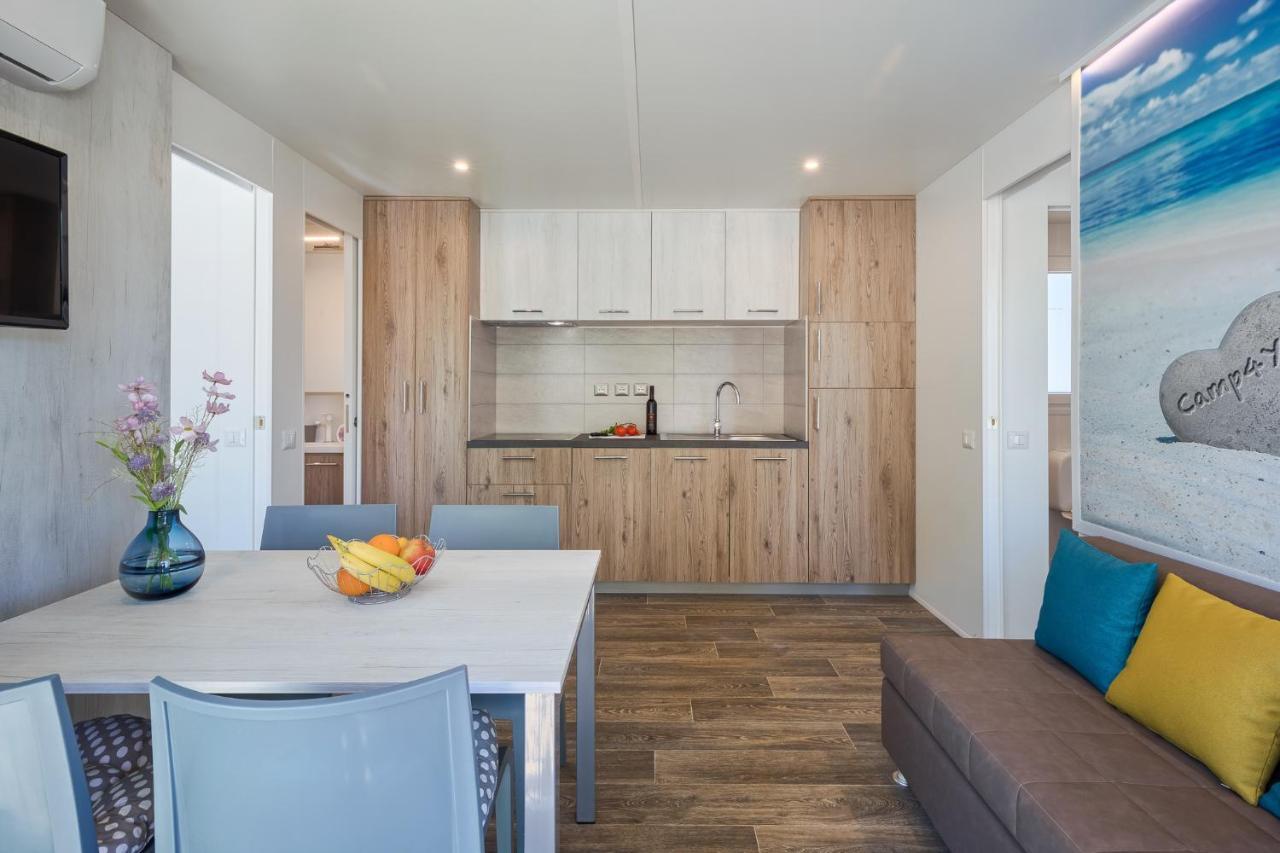 Mobile Homes Premium Relax Park Umag By Camp4You Karigador Exterior foto