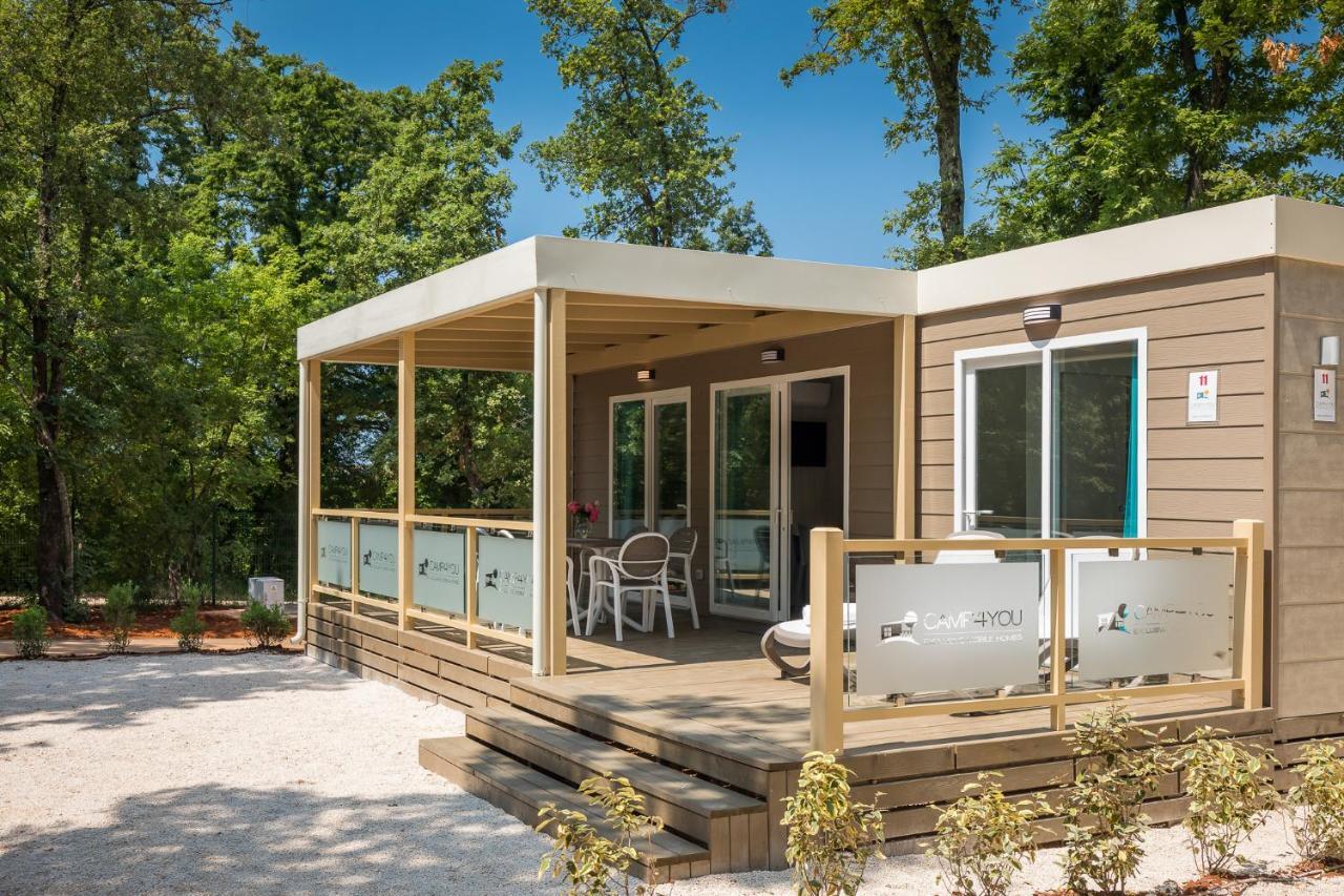 Mobile Homes Premium Relax Park Umag By Camp4You Karigador Exterior foto